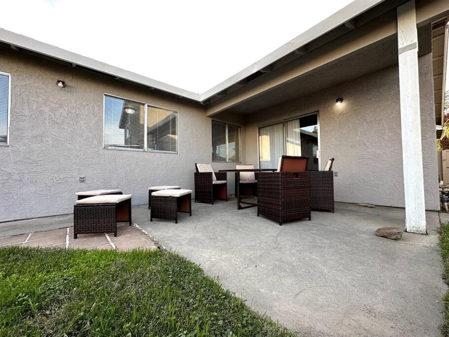 Comfortable House W/ Wi-Fi/Tv - Turlock,Ca מראה חיצוני תמונה