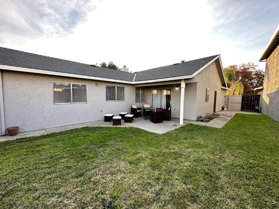 Comfortable House W/ Wi-Fi/Tv - Turlock,Ca מראה חיצוני תמונה